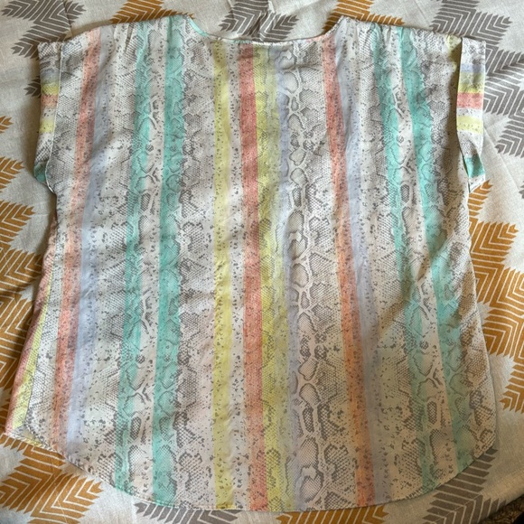 Apt.9 Snake Print Blouse XL - Picture 2 of 4